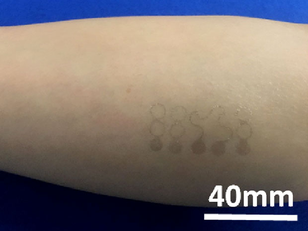 How a Temporary Tattoo Uses Graphene to Measure Vital Signs
